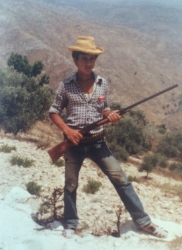 علي على النهر