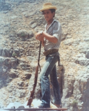 علي على النهر
