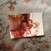 Ammar with his sister's children (Photo taken by Dalia Khamisi/ ACT for the Disappeared)